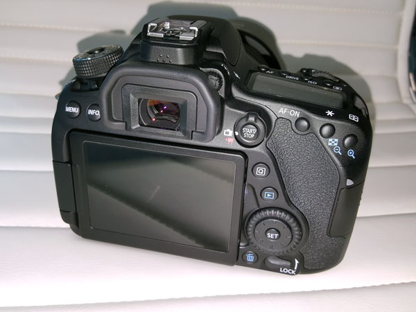 Canon EOS 80D