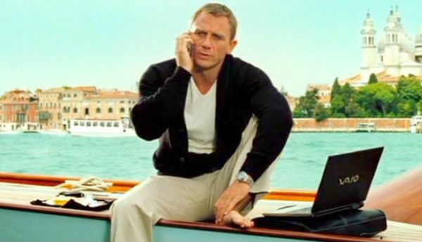 James Bond teléfonos