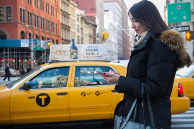 Cabify, Uber o mitaxy, ¿qué servicio escoger? 1 Pedir taxi