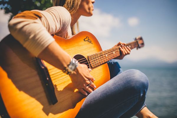 20 canciones de Spotify para relajarte en las vacaciones de verano 1 música verano