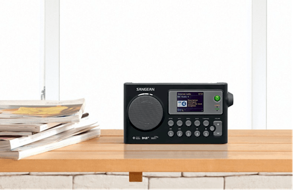 Sangean WFR-27C, esta radio portátil se controla con el móvil o la tableta 1 Radio Sangean WFR-27C