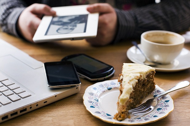 Protege el PC, tablet y móvil en vacaciones de las redes WiFi poco seguras 1 wifi_vacaciones_00