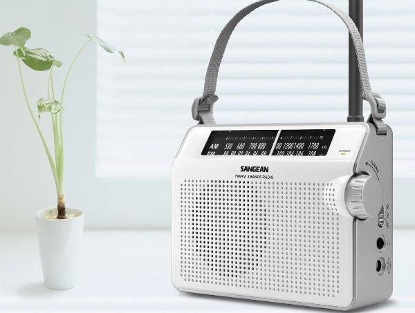 Sangean PR-D6, una radio compacta y sencilla para llevar a cualquier parte 1 Sangean PR D6