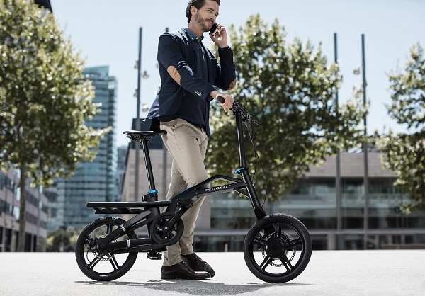 Peugeot crea una bici eléctrica con 30 kilómetros de autonomí­a