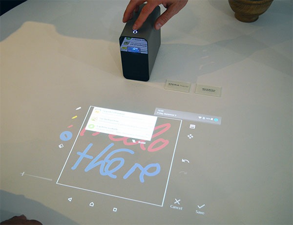 Sony Xperia Projector, el proyector para interactuar sobre cualquier superficie 1 sony xperia projector