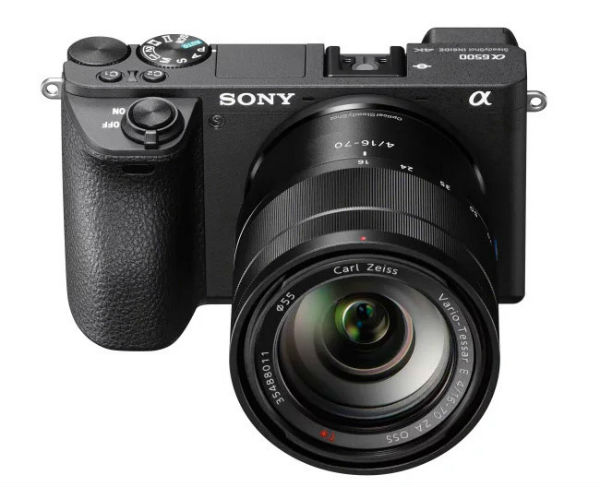 Sony A6500, cámara con estabilización de imagen de 5 ejes y panel LCD