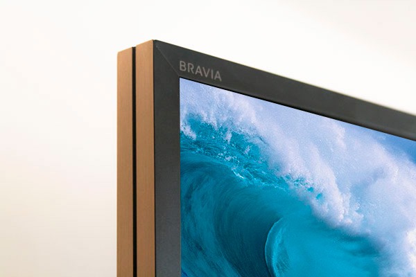 Sony Bravia ZD9 esquina detalle