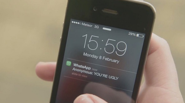 Multa de 2.800 euros por humillar a una joven en WhatsApp 1 ciber bulling whatsapp