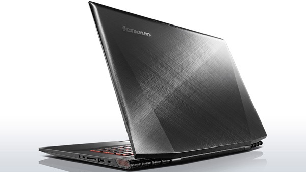 Lenovo Y70-70, portátil para jugones con 700 euros de descuento 2 lenovo_y70_touch_002