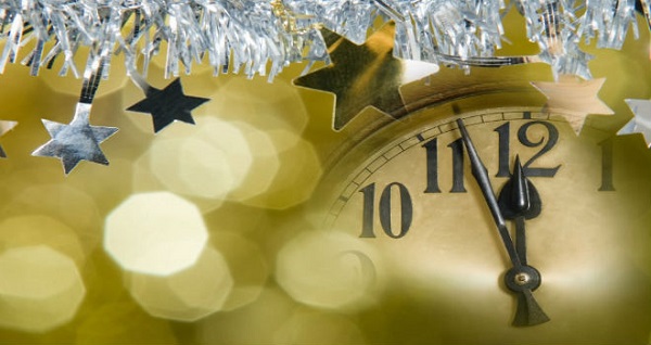 5 felicitaciones divertidas de fin de año para el WhatsApp 2 felicitacion año nuevo