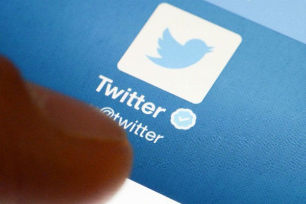 Twitter podrí­a cobrar por servicios premium