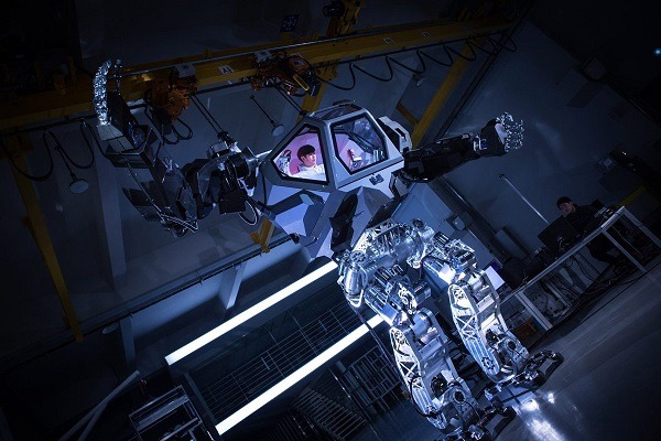 Primeros pasos de Method-1, el robot de combate