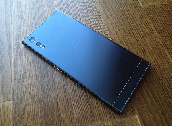 sony xperia xz trasera