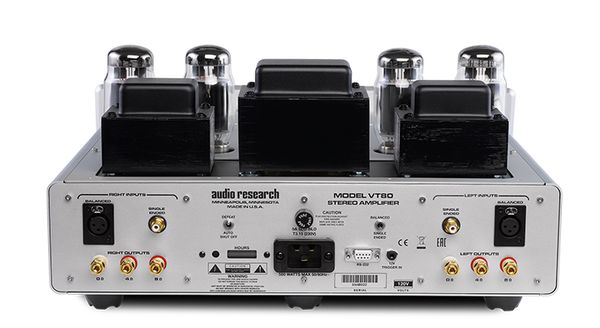 Audio Research VT80, un amplificador de válvulas moderno 2 vt_80_audio_research_trasera_