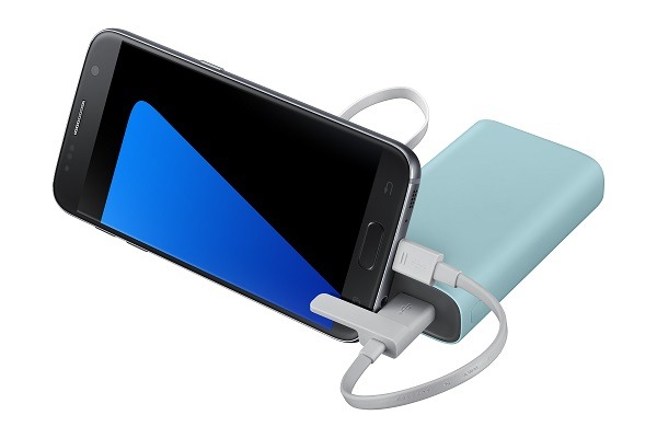 Samsung Living Series, accesorios para móvil
