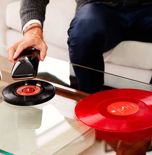 Love, escucha tus vinilos en el móvil 3 Tocadiscos Love