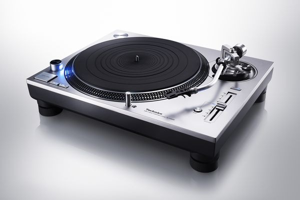 Vuelven Technics y el SL-1200 a España, gracias a Panasonic