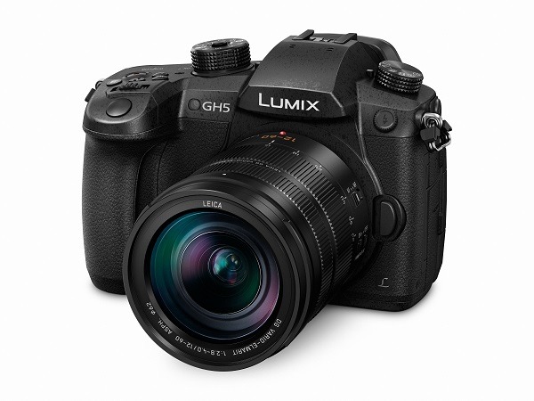 Panasonic Lumix GH5, cámara sin espejo con grabación 4K de 60p / 50p 3 lumix-gh5-con-objetivo