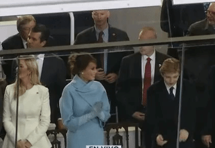 Los GIF más divertidos de la semana para WhatsApp 3 melania e hijos
