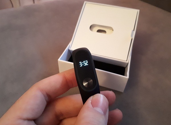 4 ideas para regalar en la cuesta de enero por menos de 60 euros 4 xiaomi pulsera inteligente