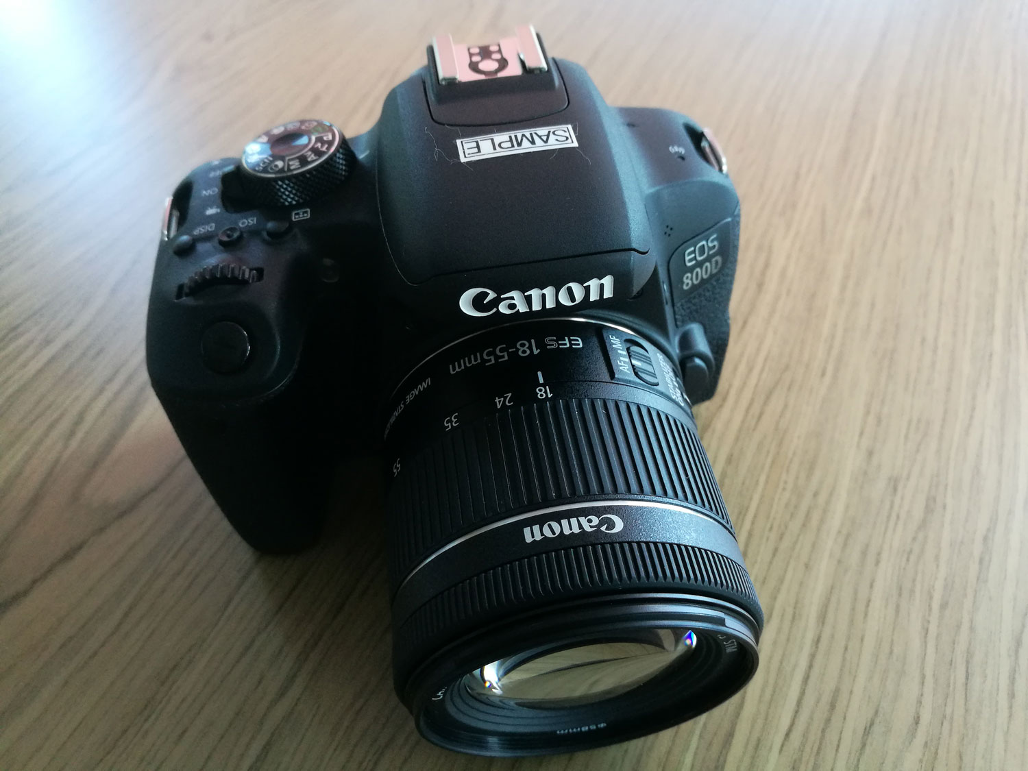 Canon EOS 800D, 24,2 megapíxeles y procesador DIGIC 7 para iniciarse en el mundo réflex 5 Canon EOS 800D, 24,2 megapíxeles y procesador DIGIC 7 para iniciarse en el mundo réflex 3