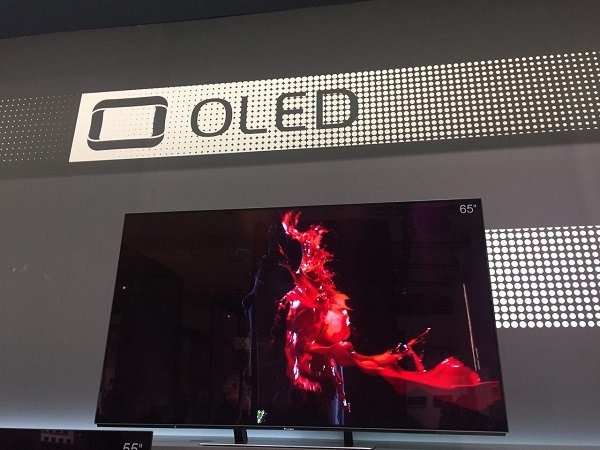 Panasonic OLED EZ950, 4K Pro con HDR en 55 y 65" 3 oled ez950