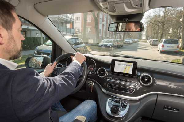 El coche de Bosch se quiere convertir en tu segundo hogar 3 Bosch conductor suicida