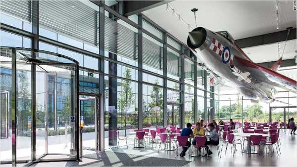 Dyson abre un Campus Tecnológico en Gran Bretaña para crear nuevos inventos 4 Aerodromo nuevo Campus Dyson