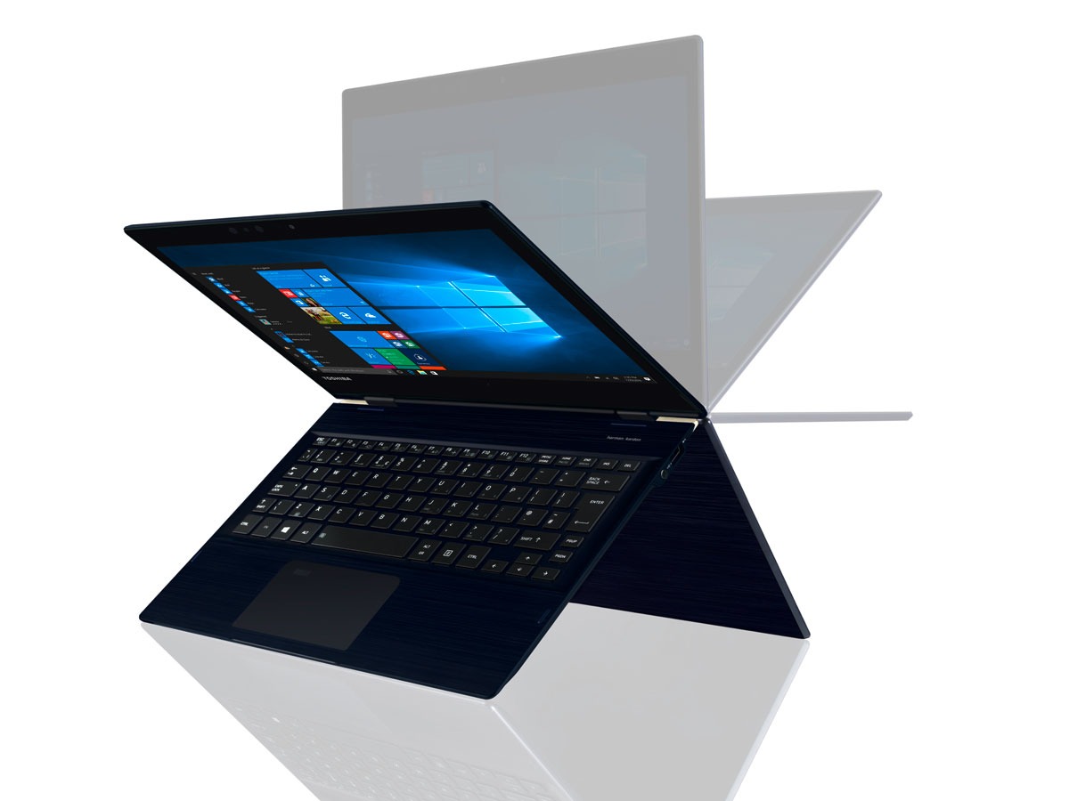 Toshiba Portégé X20, Portégé X30 y Tecra X40, portátiles ultraligeros que sobrepasan el kilo 7 Toshiba-Portege-X20W-D-Girando