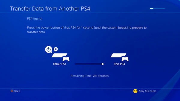 Cómo transferir todos los datos de una PS4 a otra 4 transferir datos ps4 boton pulsado