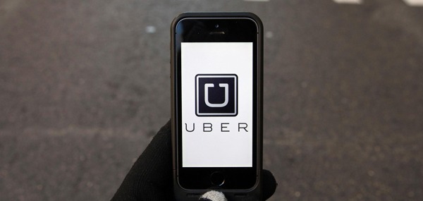 Ashton Kutcher da la clave para crear ideas como Uber o AirBnB 