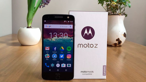 Moto Z vs Huawei P10 moto final