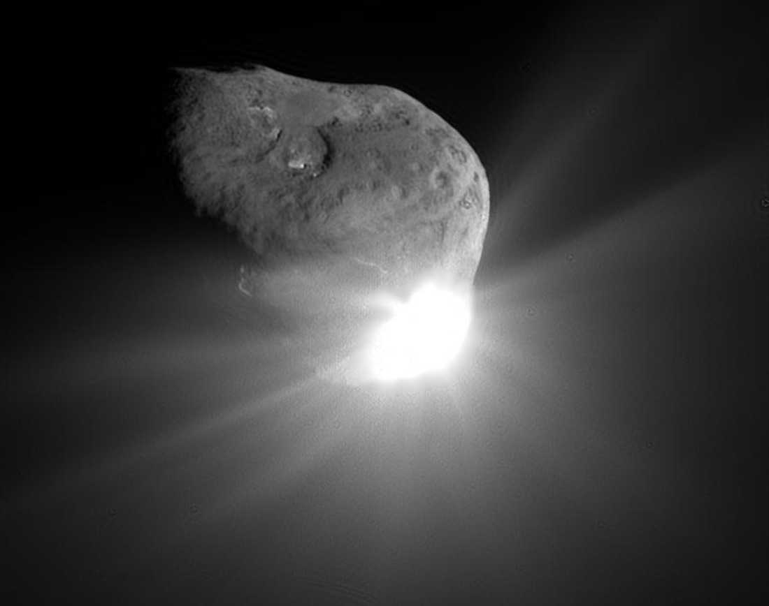 20 fotos impresionantes del espacio y la historia espacial 15 Deep Impact 2005 NASA
