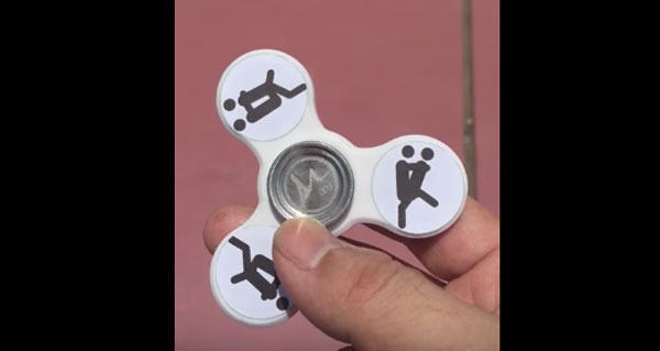 El fidget spinner que no querrás poner en manos de tus hijos 1 El fidget spinner que no querrás poner en manos de tus hijos
