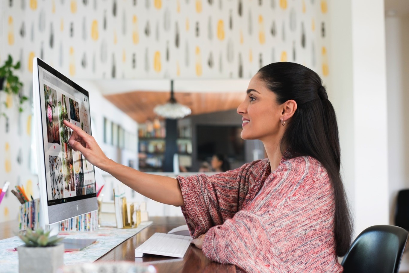 HP renueva sus PC todo en uno Pavilion All-In-One 9 HP renueva sus PC todo en uno Pavilion All-In-One 7