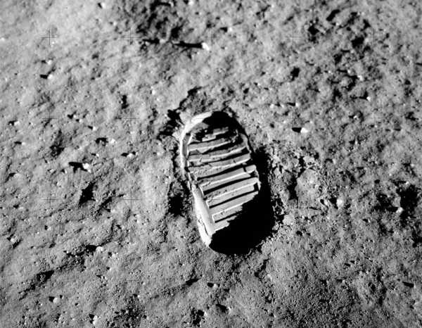 Por qué es cierto que hace 48 años el hombre pisó la Luna