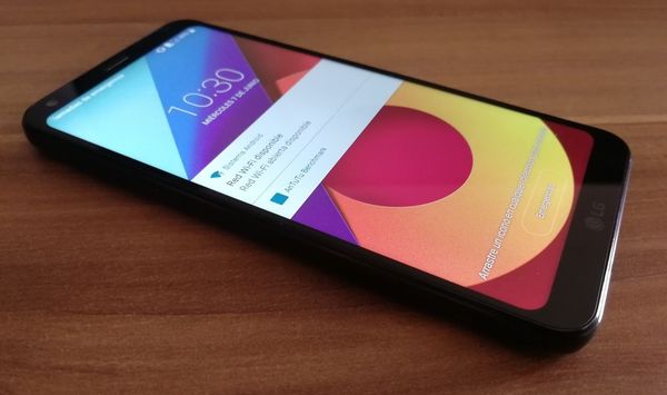 LG Q6 movil