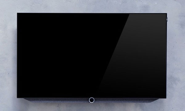 Loewe Bild 7.77, televisor OLED 4K de 77 pulgadas con barra de sonido 2 a fondo Loewe Bild 7.77 vanta vision
