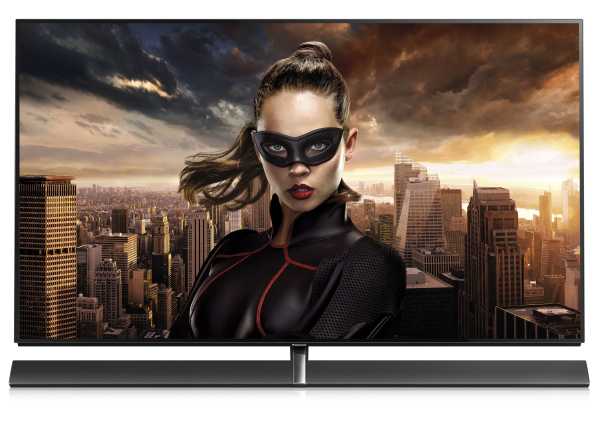 Panasonic EZ1000 77 pulgadas, la OLED más grande llega en otoño