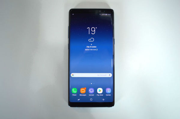 Samsung Galaxy Note 8 diseño 