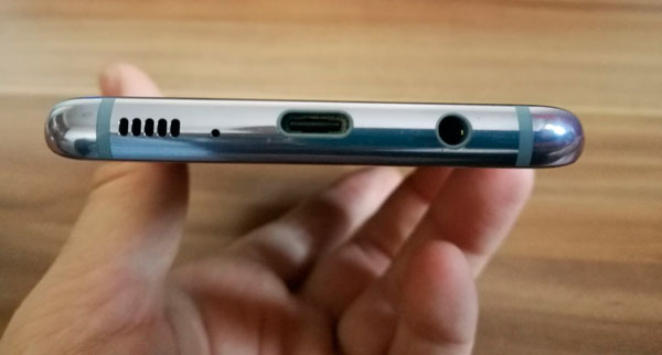 comparativa Samsung Galaxy S7 edge frente a móviles punteros de 2017 baterí­a S8