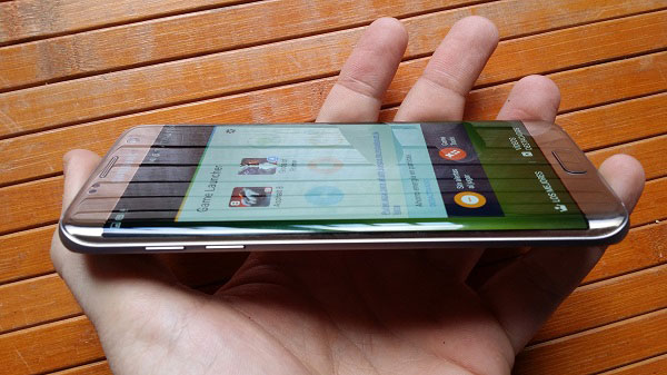 Samsung Galaxy S7 edge vista pantalla curva