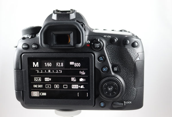 hemos probado Canon EOS 6D Mark II parte trasera