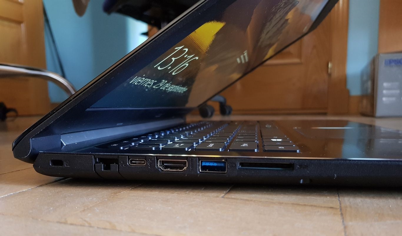 Acer Aspire 7, un portátil multimedia para cualquier situación 1