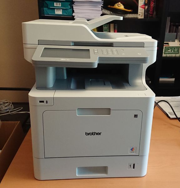 Brother MFC-L9570CDW completa