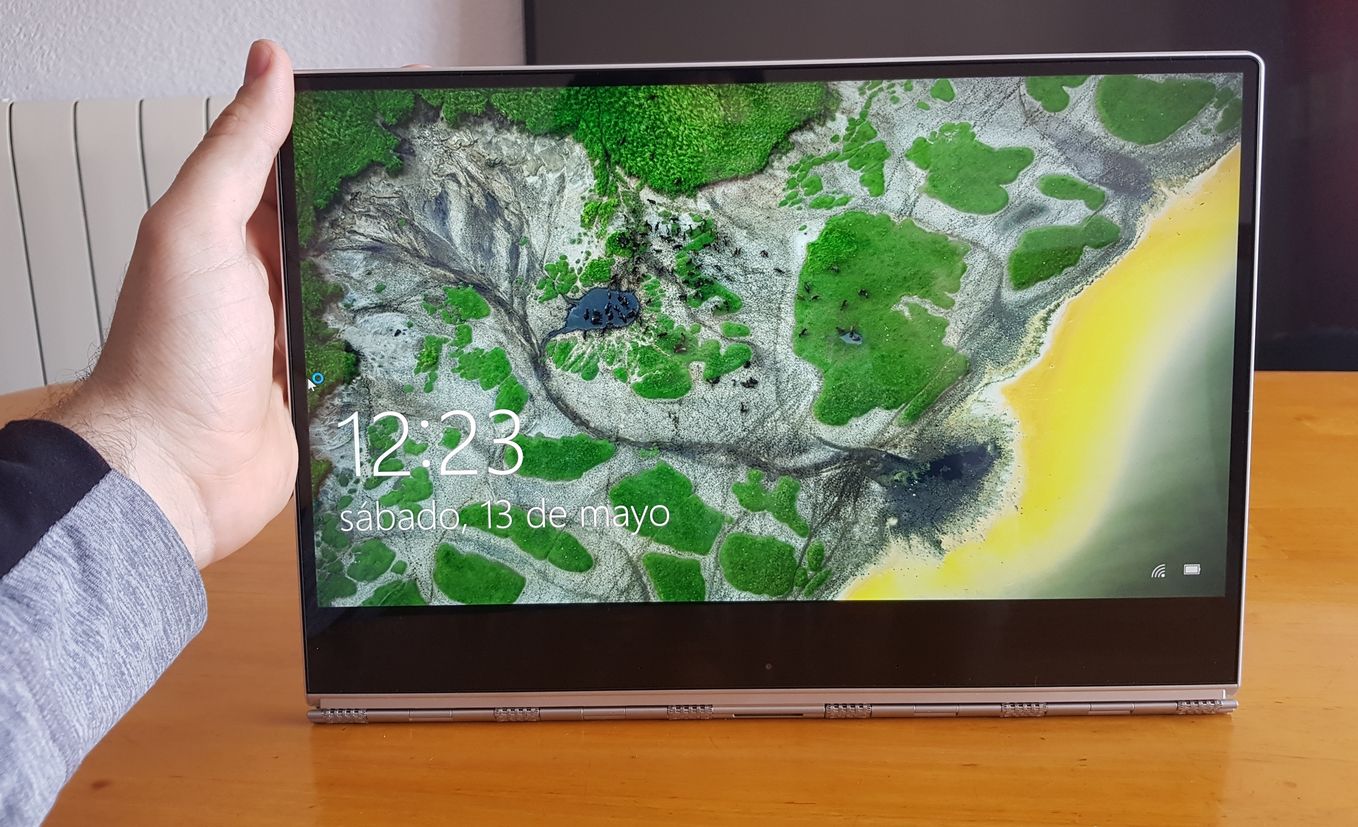Diferencias y parecidos entre el Lenovo Yoga 920 y Yoga 910 6 Diferencias y parecidos entre el Lenovo Yoga 920 y Yoga 910 1