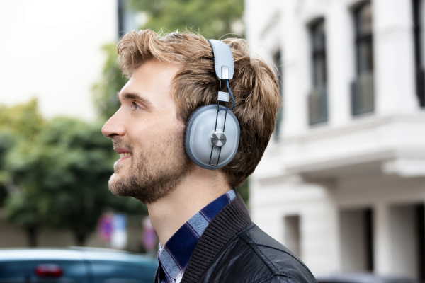 Auriculares Panasonic sin cables RP-HTX80B: estilo con tecnología 8 Auriculares Panasonic sin cables RP-HTX80B: estilo con tecnología 4