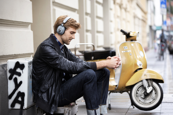 Auriculares Panasonic sin cables RP-HTX80B: estilo con tecnología 2 Panasonic HTX80B