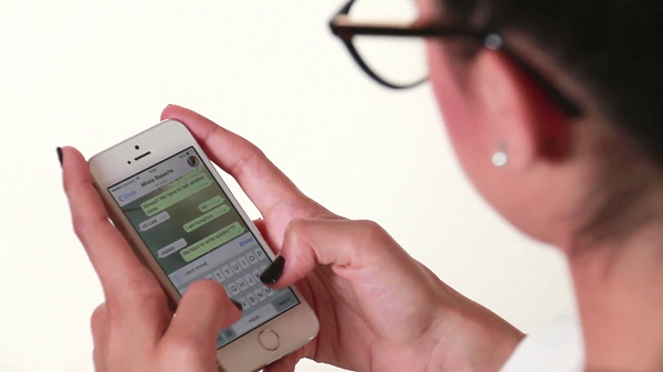 Las empresas podrán espiar el WhatsApp y correos de sus empleados si les avisa 2 whatsapp en el trabajo