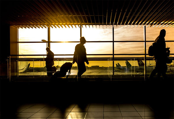 Un fallo informático deja sin check-in por Internet en miles de vuelos 2 caos aeropueto